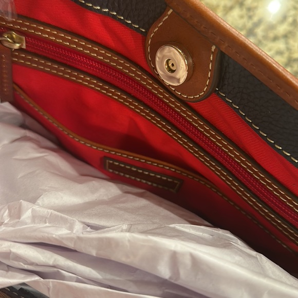Dooney & Bourke handbag - Picture 3 of 3